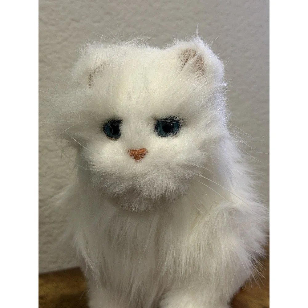 2009 Hasbro FurReal Friends Lulu Walking White Plush Kitten Kitty Cat 9